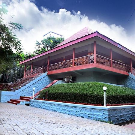 Outpost@Alibaug Otel Alībāg Dış mekan fotoğraf