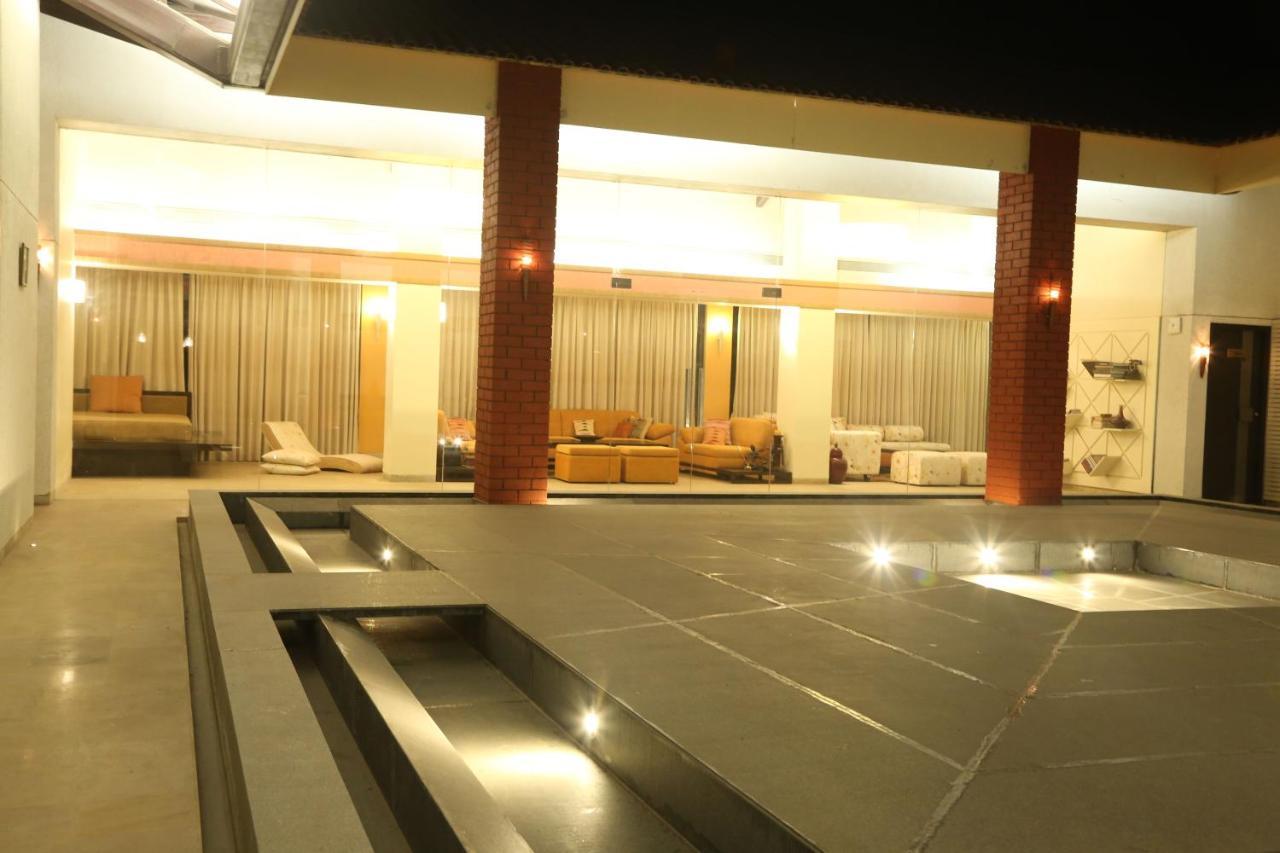 Outpost@Alibaug Otel Alībāg Dış mekan fotoğraf