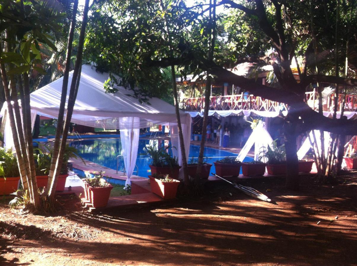 Outpost@Alibaug Otel Alībāg Dış mekan fotoğraf