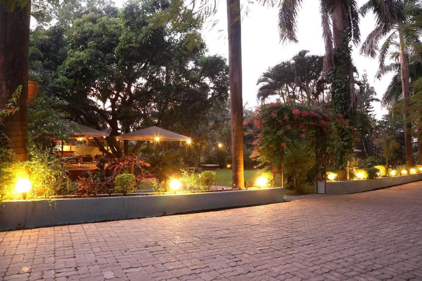 Outpost@Alibaug Otel Alībāg Dış mekan fotoğraf